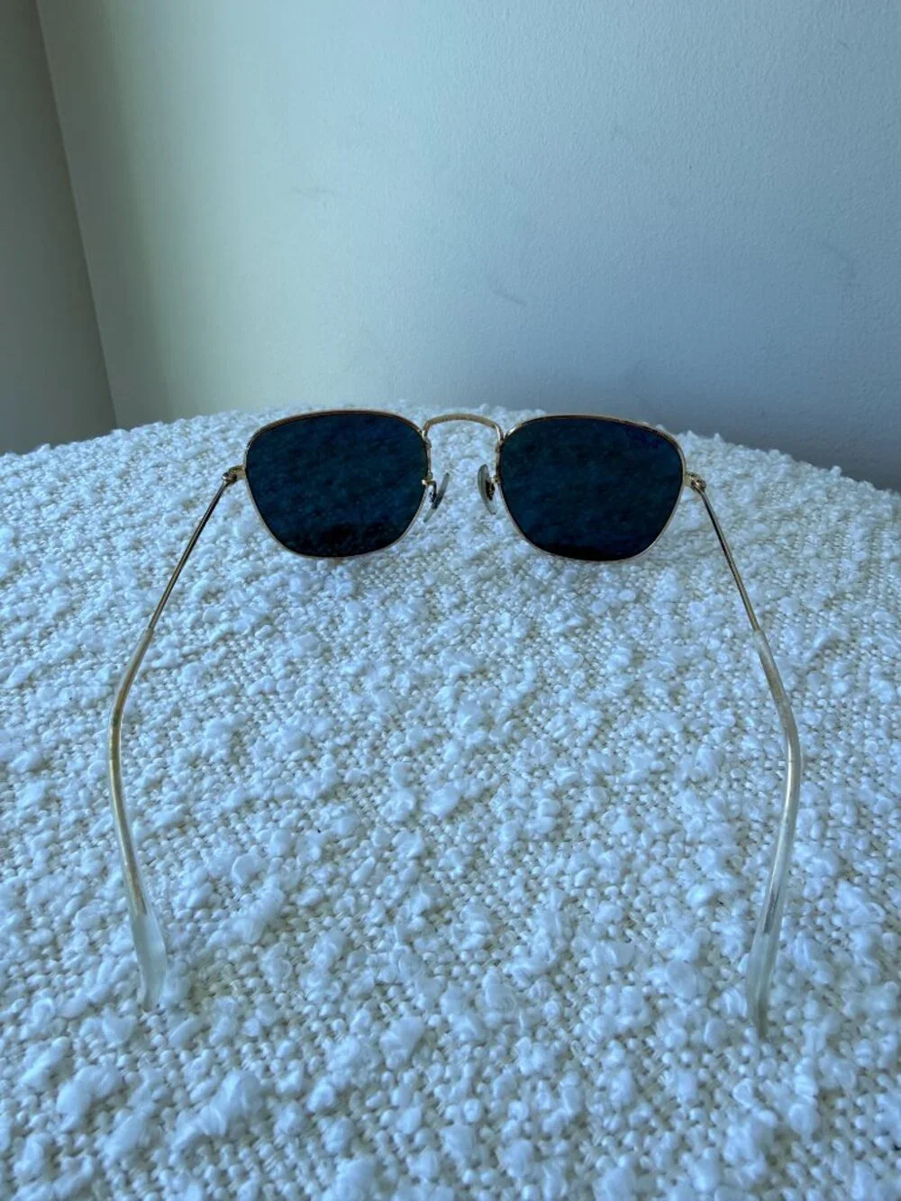 Ray-Ban Oval Shaped Gold with Polarized Lens